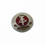 NVA kovinska značka za kapo