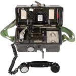 Vojaški telefon NVA Vzhodna Nemčija novo